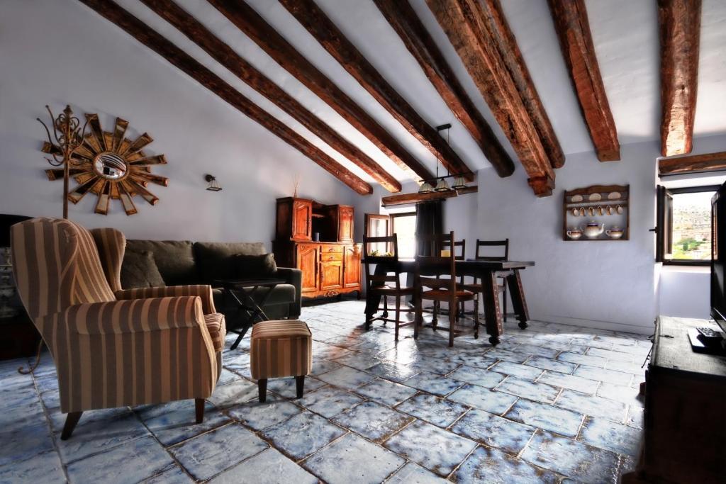 La Casa Grande De Albarracin Apartment Phòng bức ảnh